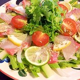 海の幸と香味野菜のサラダ★アジアンドレッシングで